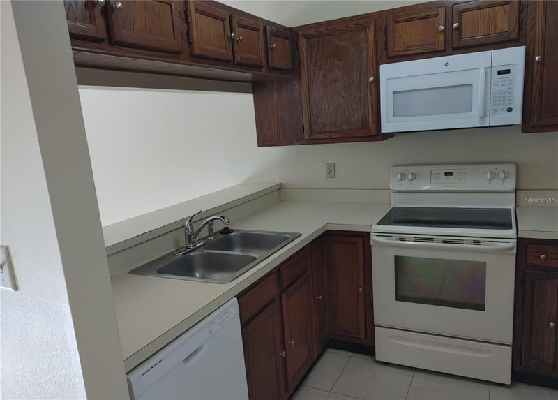 1111 Hammock Pine Blvd #1111, Clearwater, FL 33761