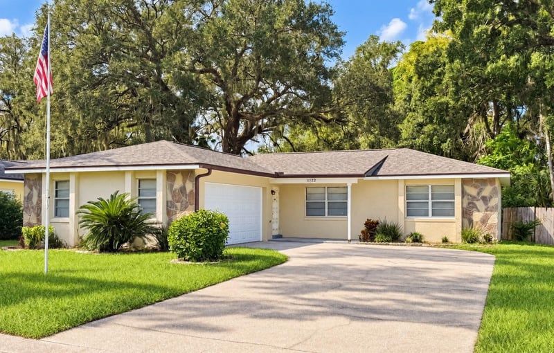 1122 Estatewood Dr, Brandon, FL 33510