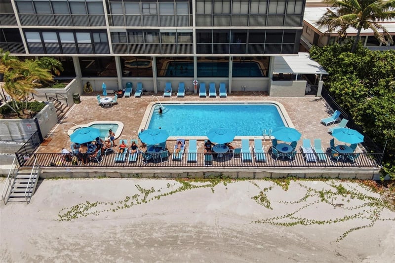 15462 Gulf Blvd #604, Madeira Beach, FL 33708