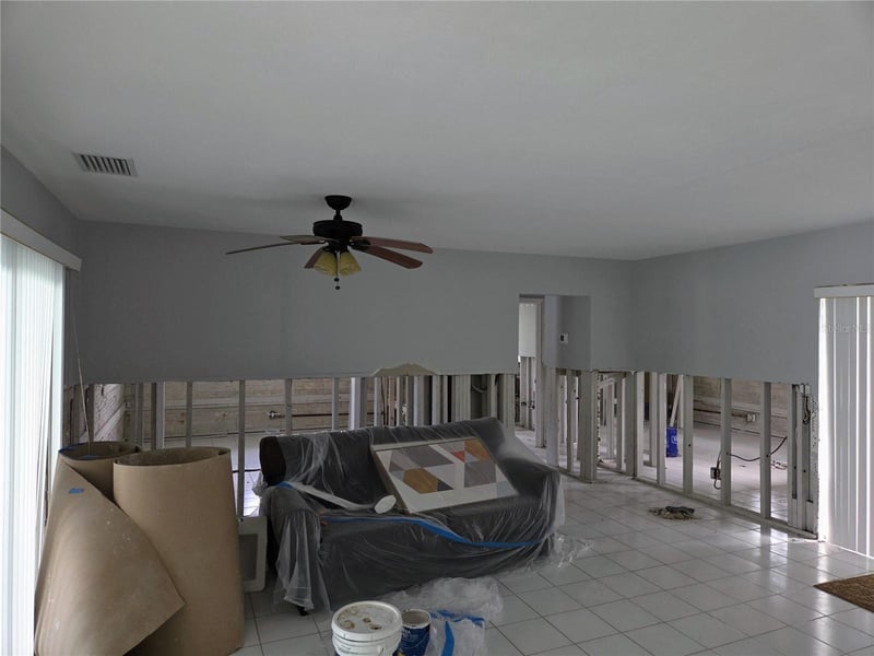 1595 Arizona Ave NE, St Petersburg, FL 33703