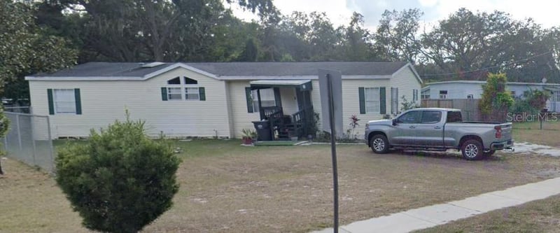 2007 E 148th Ave, Lutz, FL 33549