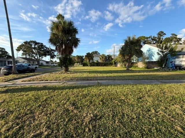 247 81st Ave N, St Petersburg, FL 33702