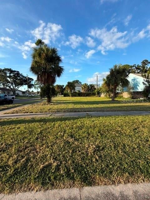 247 81st Ave N, St Petersburg, FL 33702