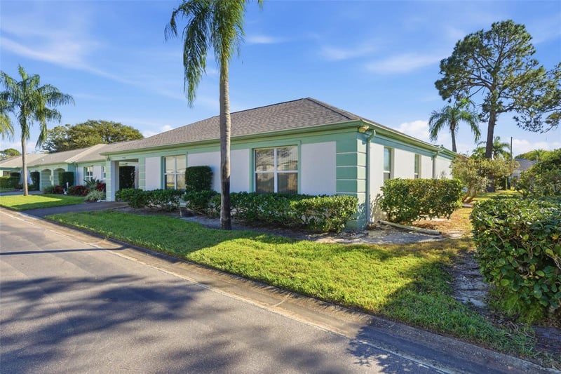 8408 Annwood Rd #8408, Seminole, FL 33777