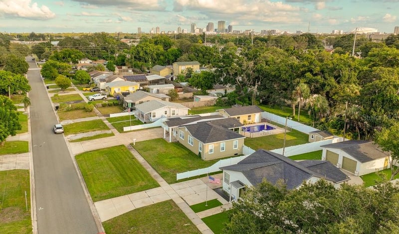 2576 17th Ave N, St Petersburg, FL 33713