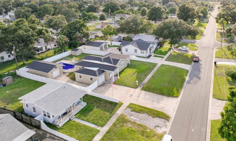 2576 17th Ave N, St Petersburg, FL 33713