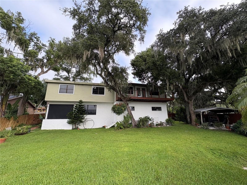 4223 E Riverhills Dr, Tampa, FL 33617