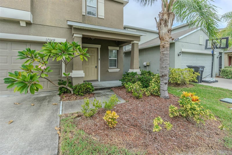 17009 Peaceful Valley Dr, Wimauma, FL 33598