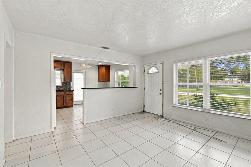4214 W North B St, Tampa, FL 33609