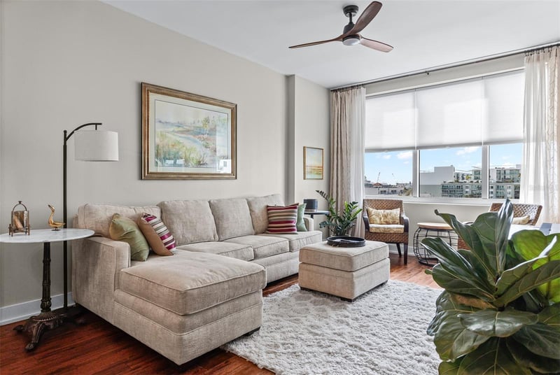 1208 E Kennedy Blvd #518, Tampa, FL 33602