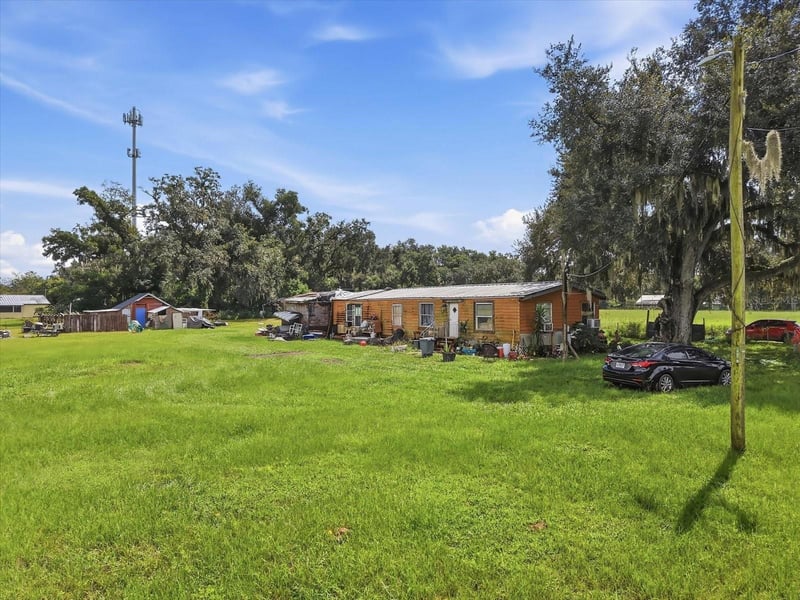 7214 Broken Oak Dr, Dover, FL 33527