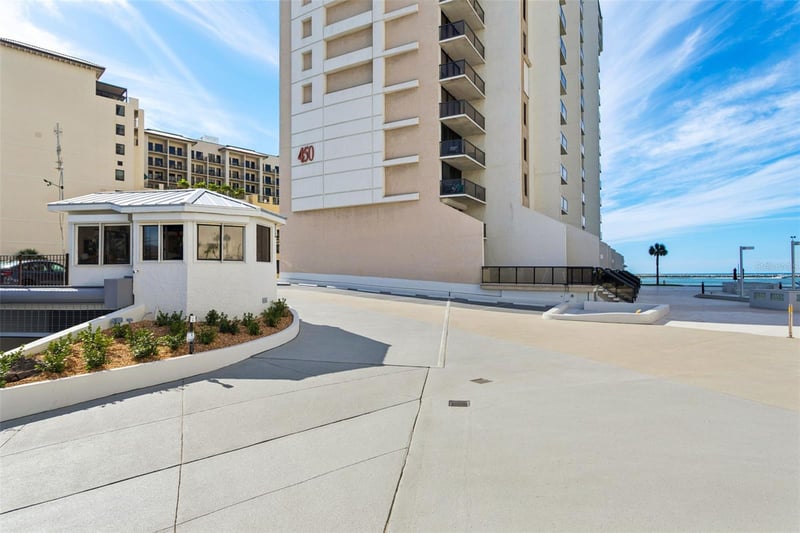450 S Gulfview Blvd #1007, Clearwater, FL 33767