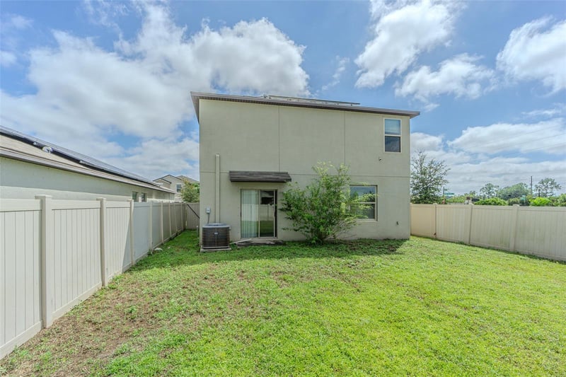 5102 Dandelion St, Apollo Beach, FL 33572