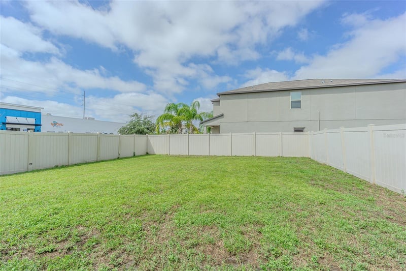 5102 Dandelion St, Apollo Beach, FL 33572