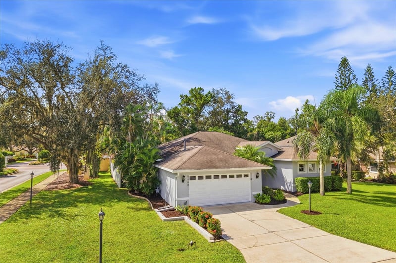 6668 Meandering Way, Lakewood Ranch, FL 34202