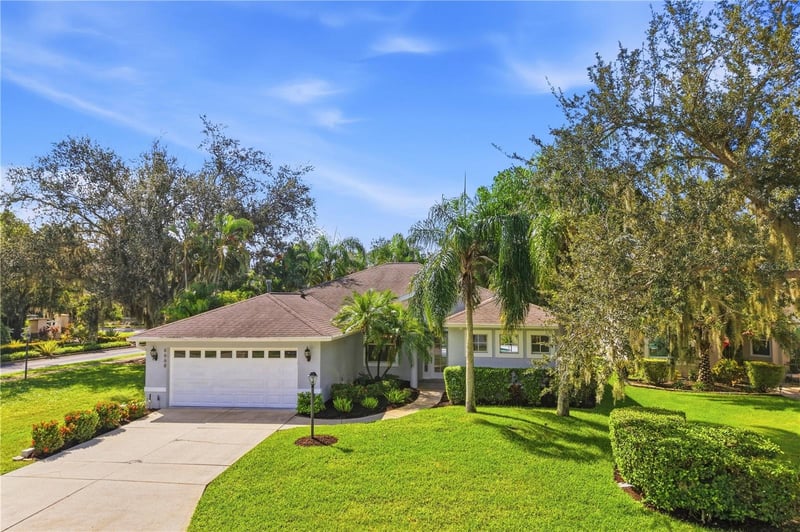 6668 Meandering Way, Lakewood Ranch, FL 34202