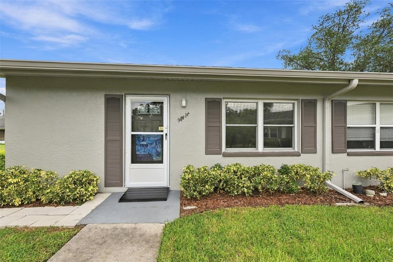 302 Canton Ct #56, Sun City Center, FL 33573