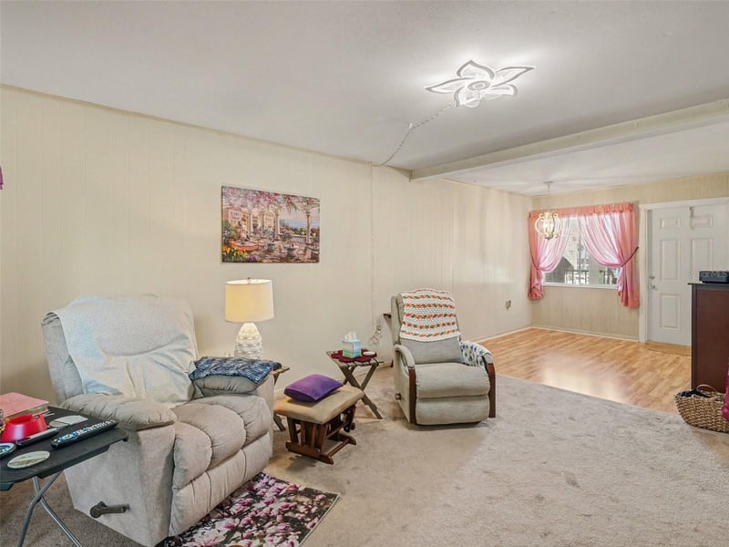 5855 Palm Ln #B21, Bradenton, FL 34207