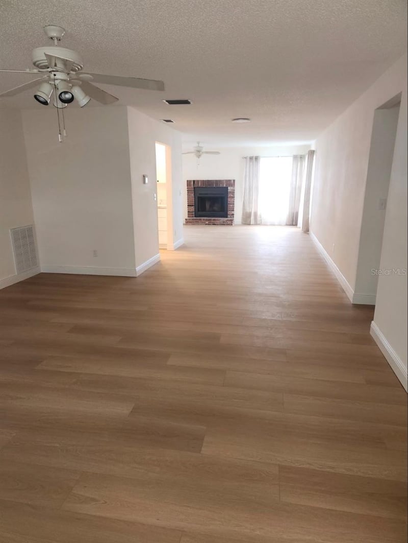 9149 42nd Ln N, Pinellas Park, FL 33782