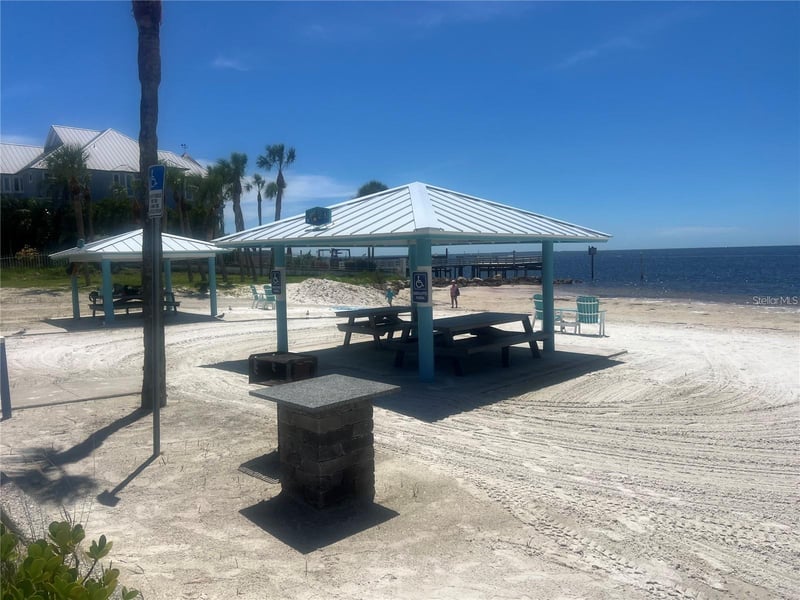 5245 Amulet Dr #207, New Port Richey, FL 34652