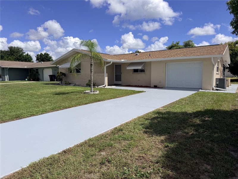 10118 Holly Dr, Port Richey, FL 34668
