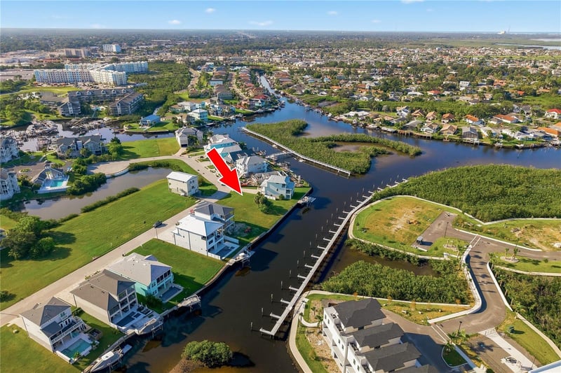 5807 Elisabethan Ln, New Port Richey, FL 34652