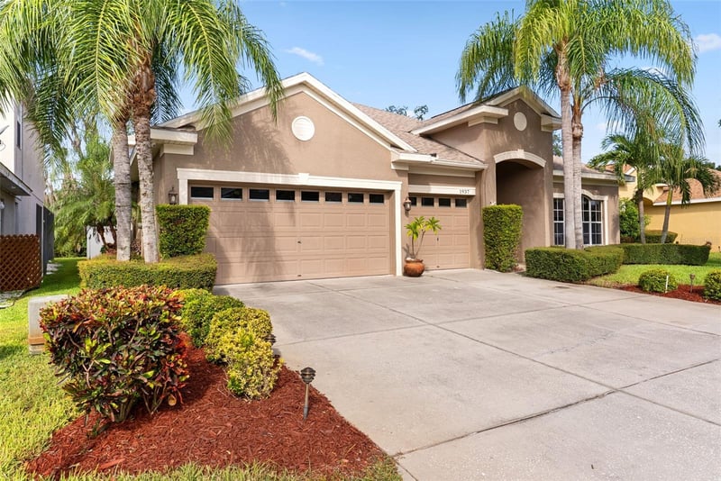 1937 Blue River Rd, Holiday, FL 34691
