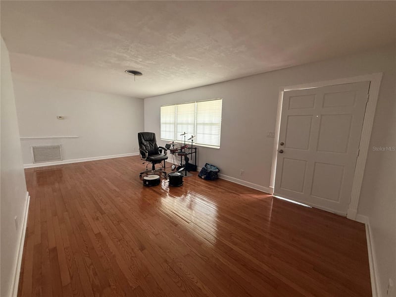 1163 Fay Ave, Largo, FL 33771