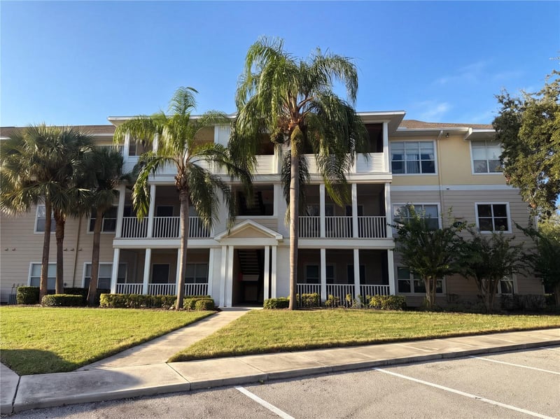4802 51st St W #411, Bradenton, FL 34210
