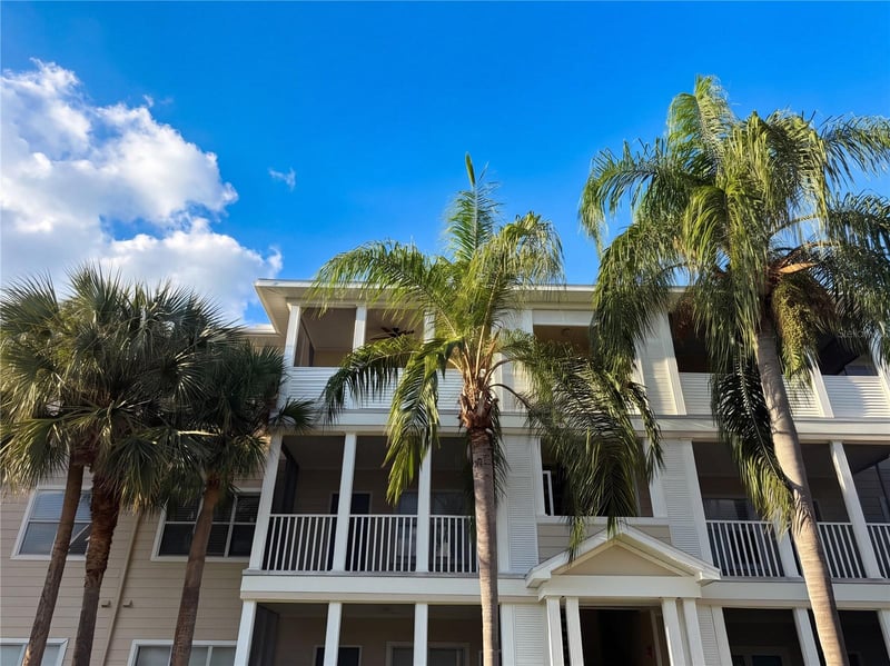 4802 51st St W #411, Bradenton, FL 34210