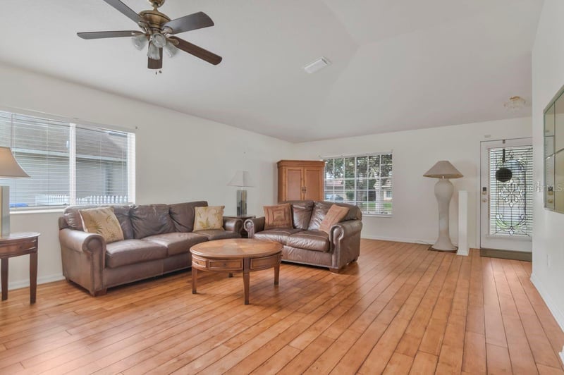2725 Buckhorn Preserve Blvd, Valrico, FL 33596