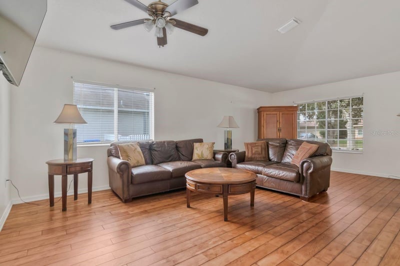 2725 Buckhorn Preserve Blvd, Valrico, FL 33596