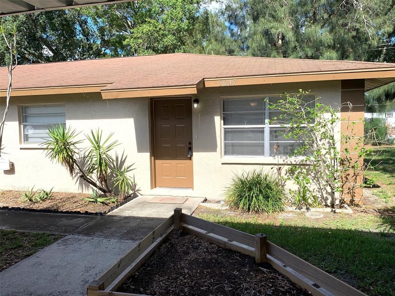 5647 59th Way N, St Petersburg, FL 33709