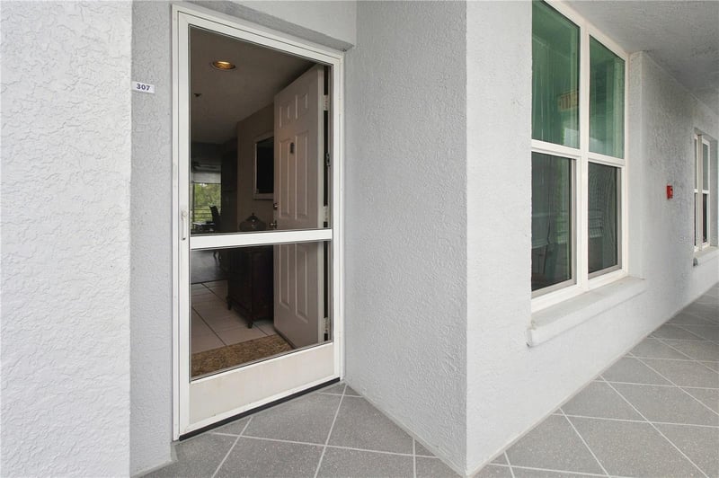 3780 Pinebrook Cir #307, Bradenton, FL 34209