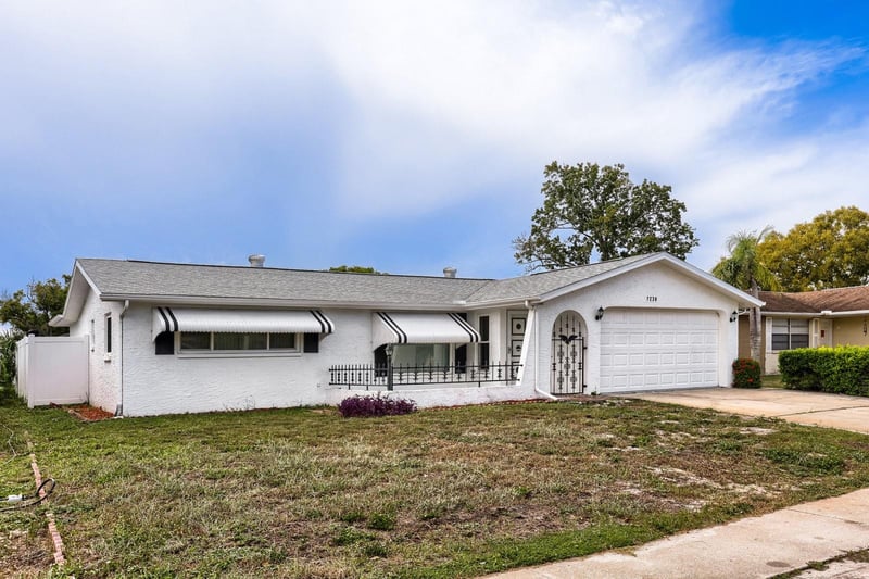 7230 Bimini Dr, Port Richey, FL 34668