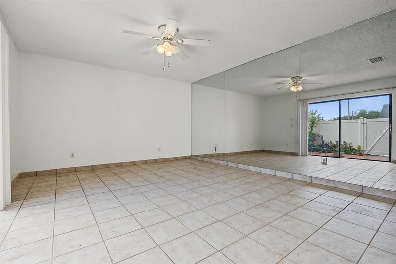 8119 Oak Trace Way #C, Tampa, FL 33634