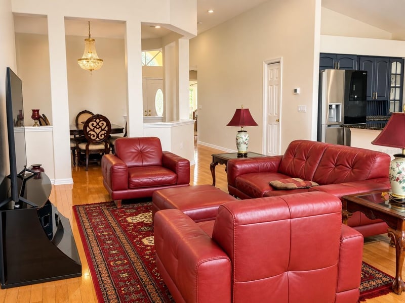 12935 Pineforest Way W, Largo, FL 33773