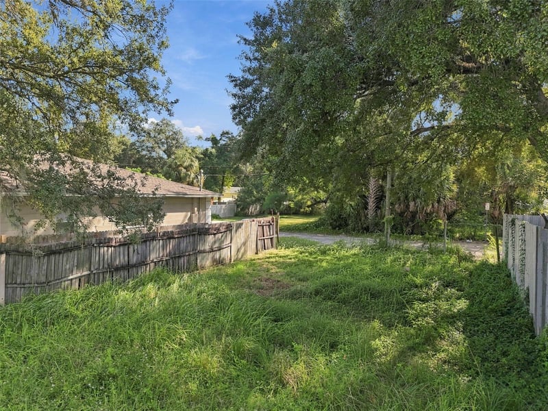 4620 N 35th St, Tampa, FL 33610