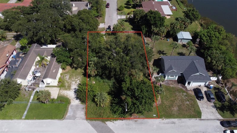 2740 S 18th St S, St Petersburg, FL 33712