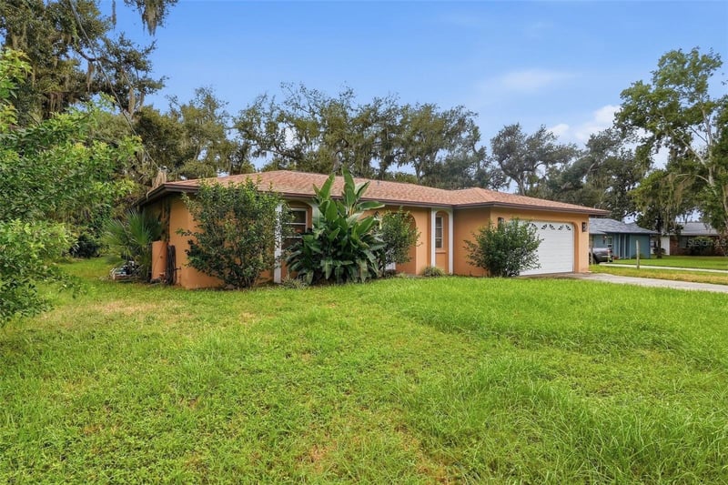 1411 52 St E, Palmetto, FL 34221