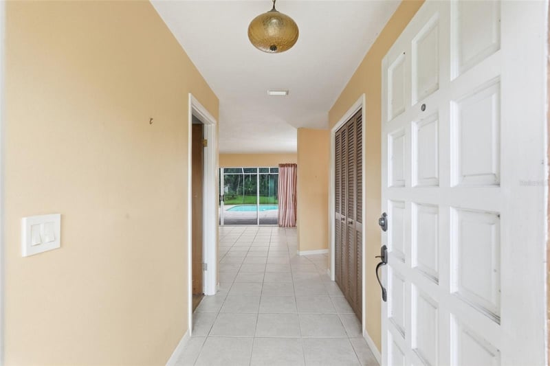 1411 52 St E, Palmetto, FL 34221