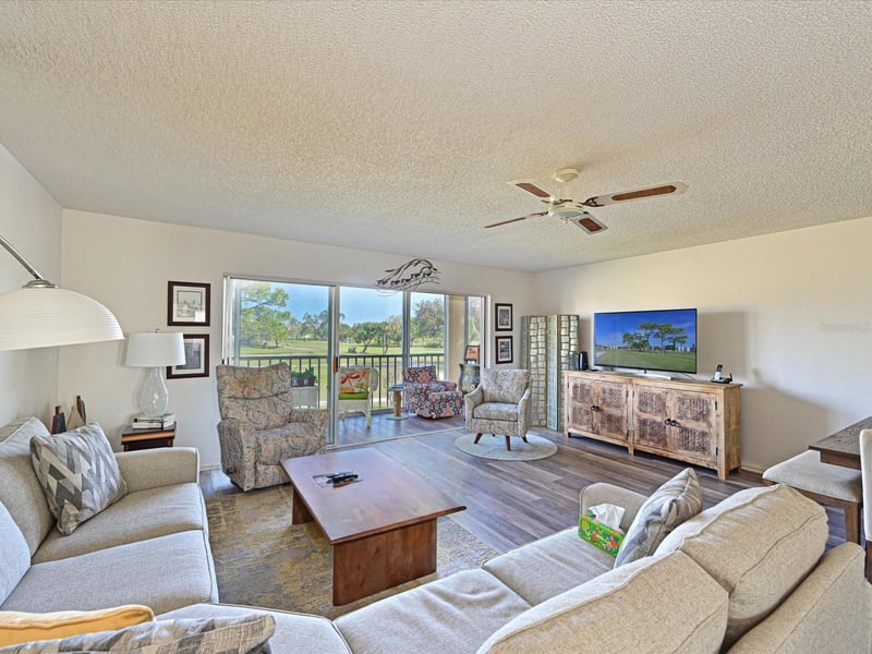 4240 Ironwood Cir #206A, Bradenton, FL 34209