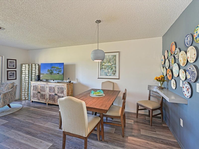 4240 Ironwood Cir #206A, Bradenton, FL 34209
