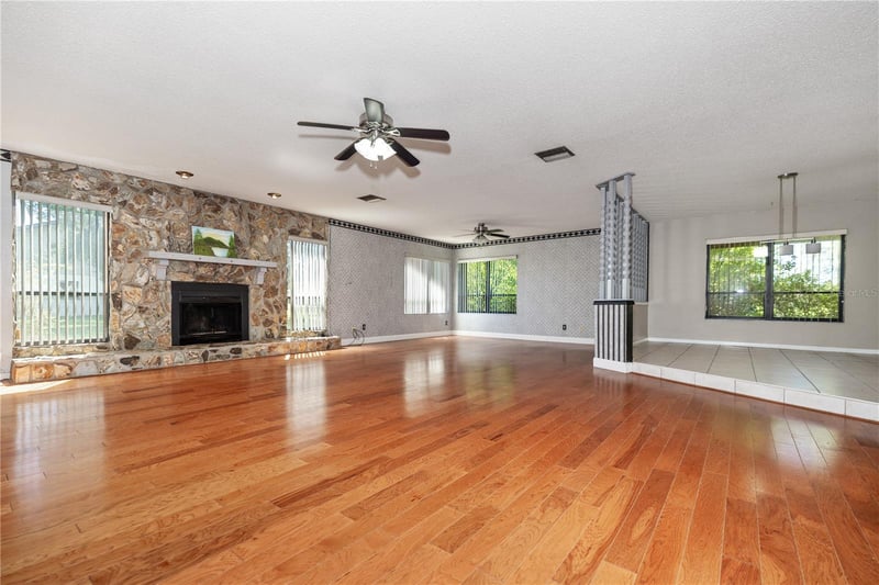 12140 Pilot Country Dr, Spring Hill, FL 34610