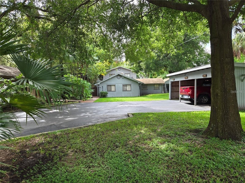 8815 S Hickory Ln, Riverview, FL 33578