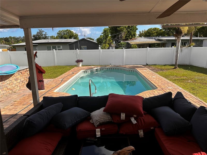 2310 25th Ave W, Bradenton, FL 34205