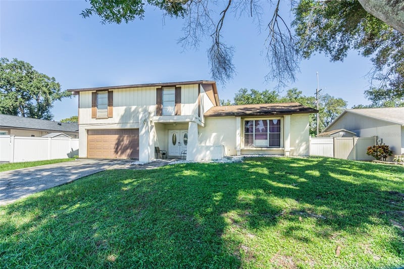 6811 Mitchell Cir, Tampa, FL 33634