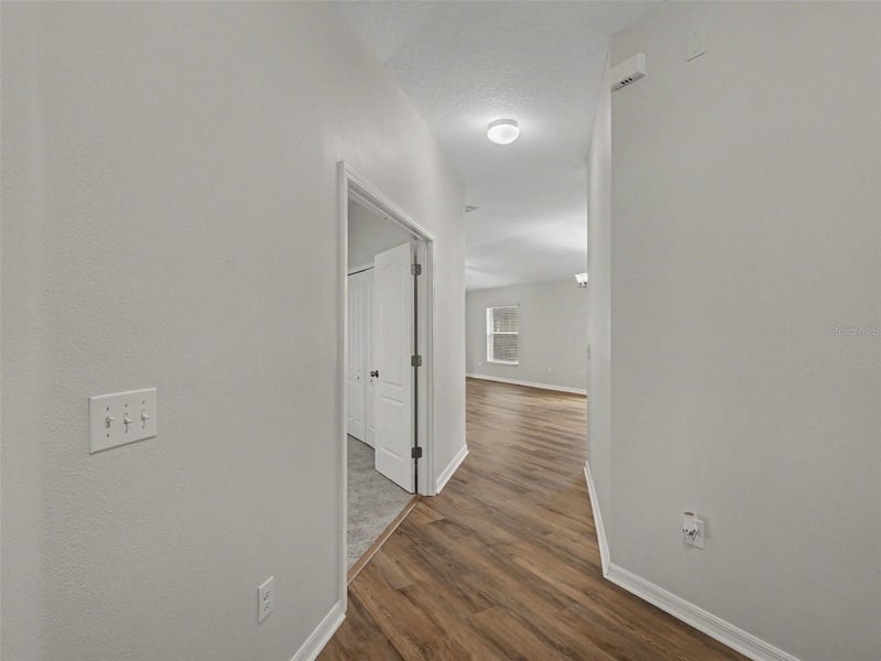 10614 Summer Azure Dr, Riverview, FL 33578