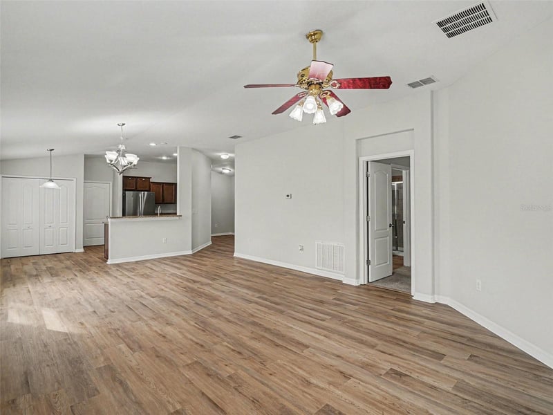 10614 Summer Azure Dr, Riverview, FL 33578