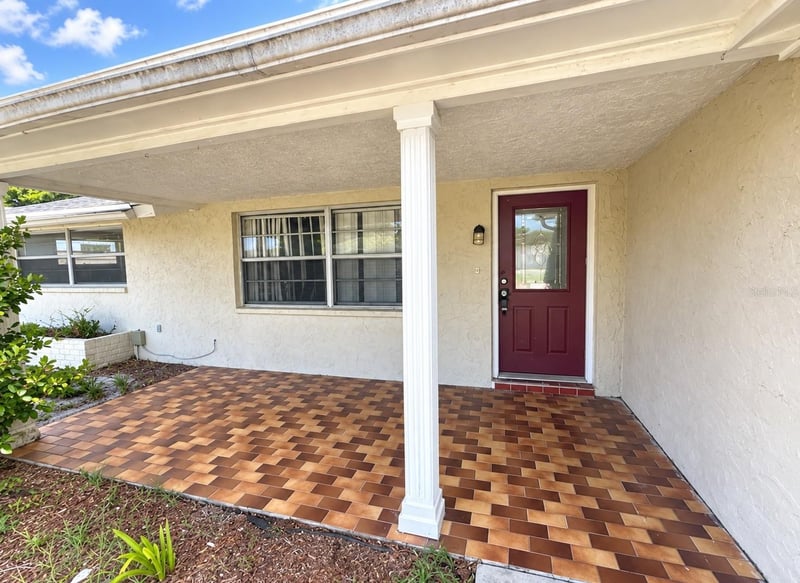 8952 Sterling Ln, Port Richey, FL 34668